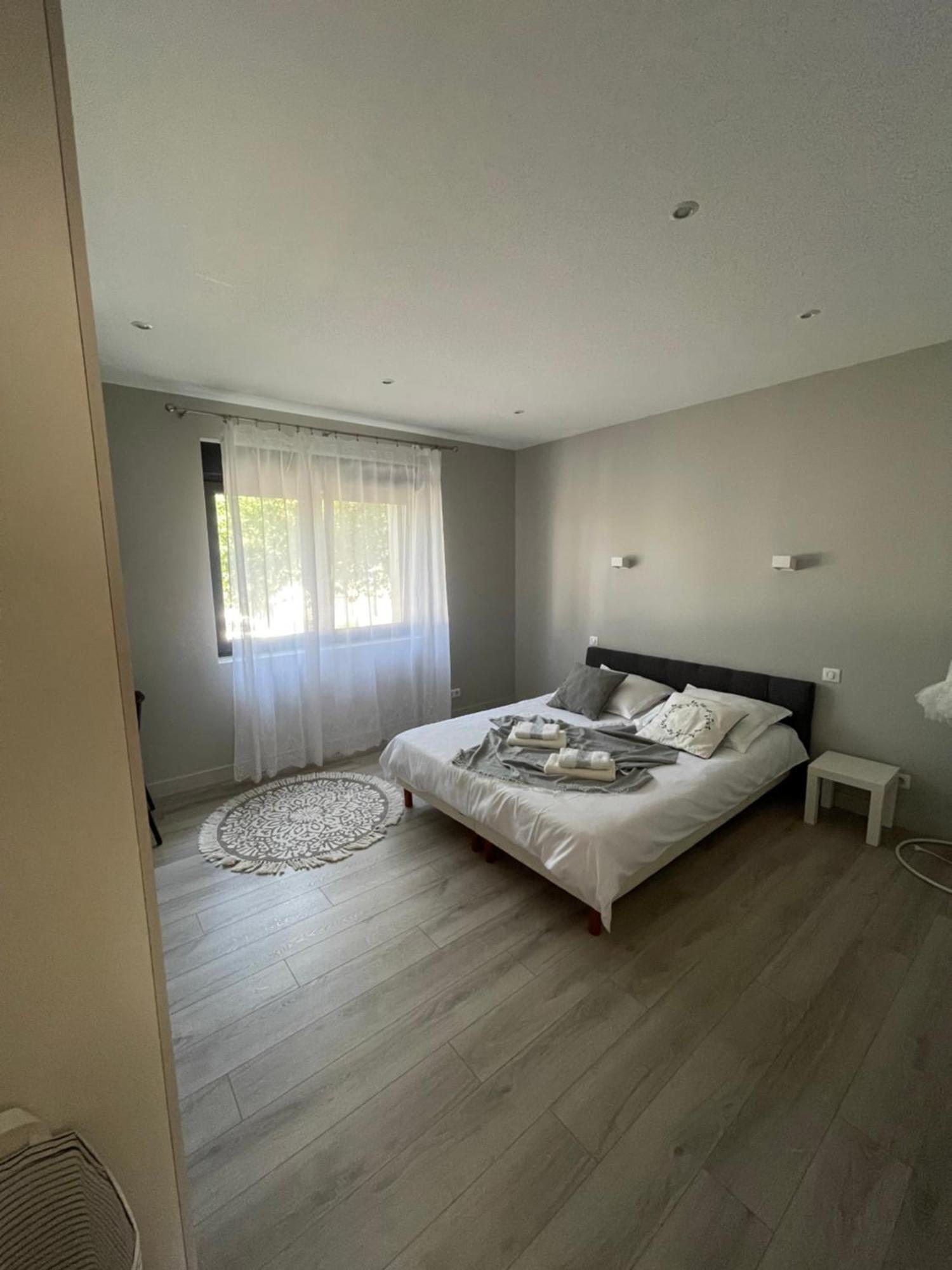 Apartment 1 Confort&Modern Αράντ Εξωτερικό φωτογραφία